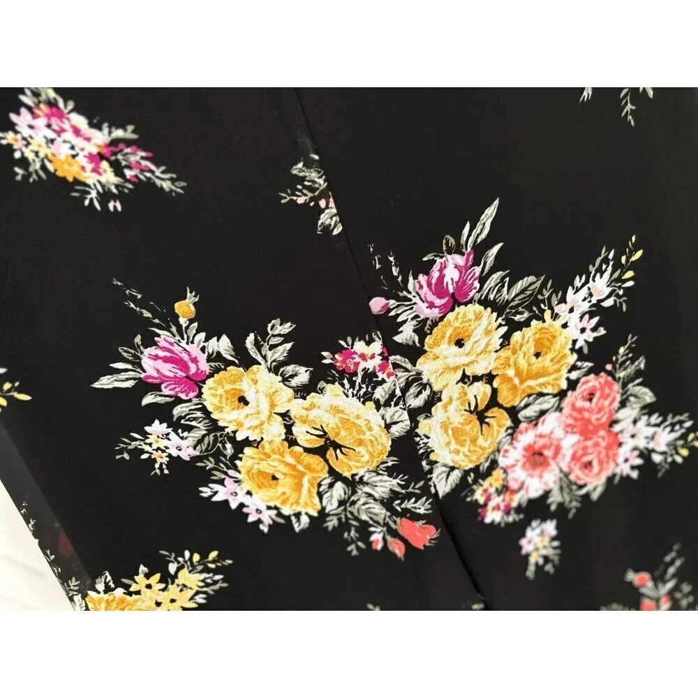 TORRID Floral Pull-up Pants Black Half-Lined Size 4X
